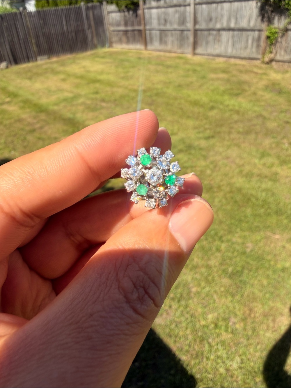 14k White Gold 1.10 Ctw Diamond & Emerald Vintage Ring Size 6.